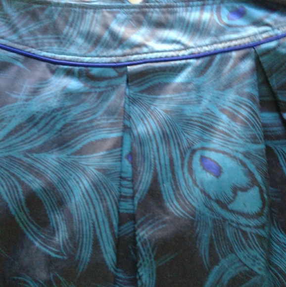 💥3/$20 Tropical printed midi skirt sz.16 - Picture 8 of 8